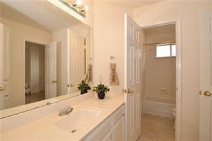 5828 Mossbrook Trail Dallas TX 75252