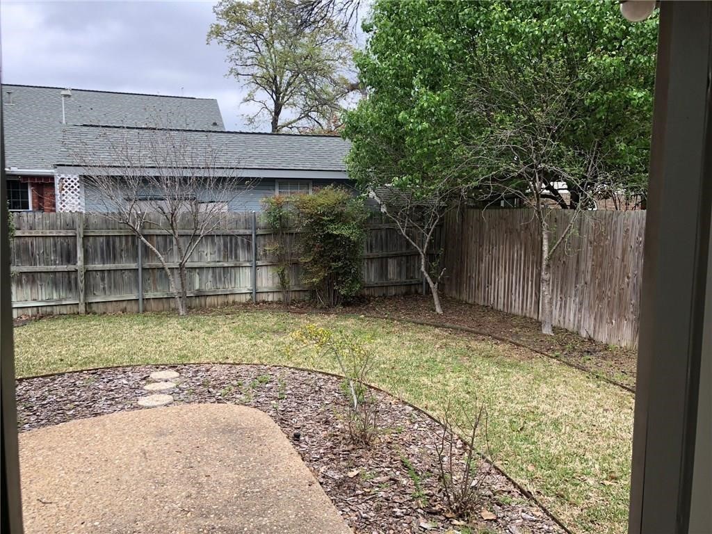 1906 Mill Pond Grapevine TX 76051