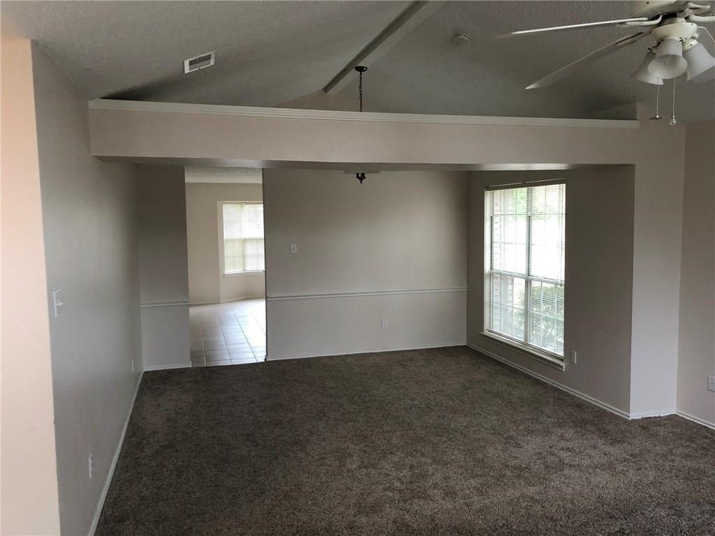 1906 Mill Pond Grapevine TX 76051