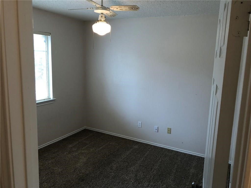 1906 Mill Pond Grapevine TX 76051