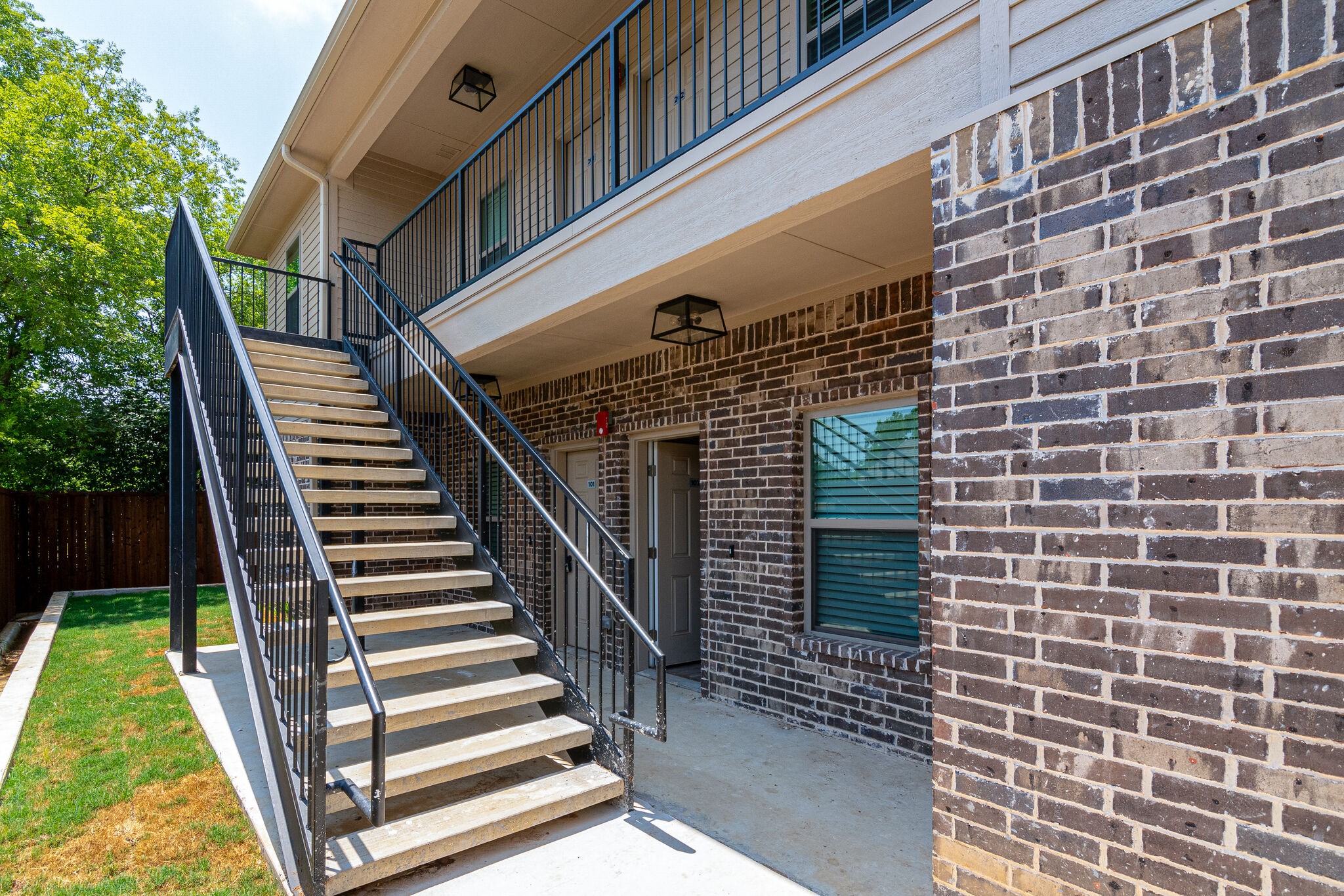 115 W Jones Krum TX 76249
