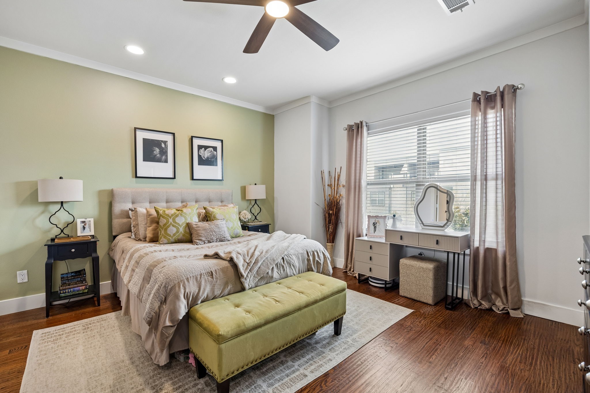 5875 Ross Avenue Dallas TX 75206