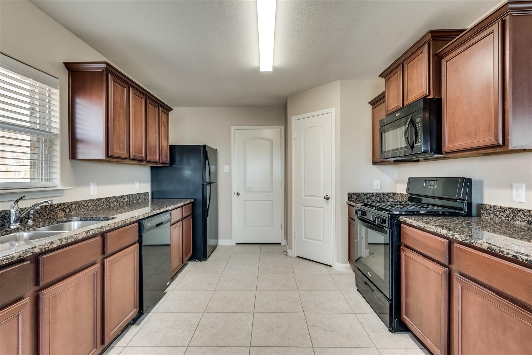 2106 Bluebell Forney TX 75126