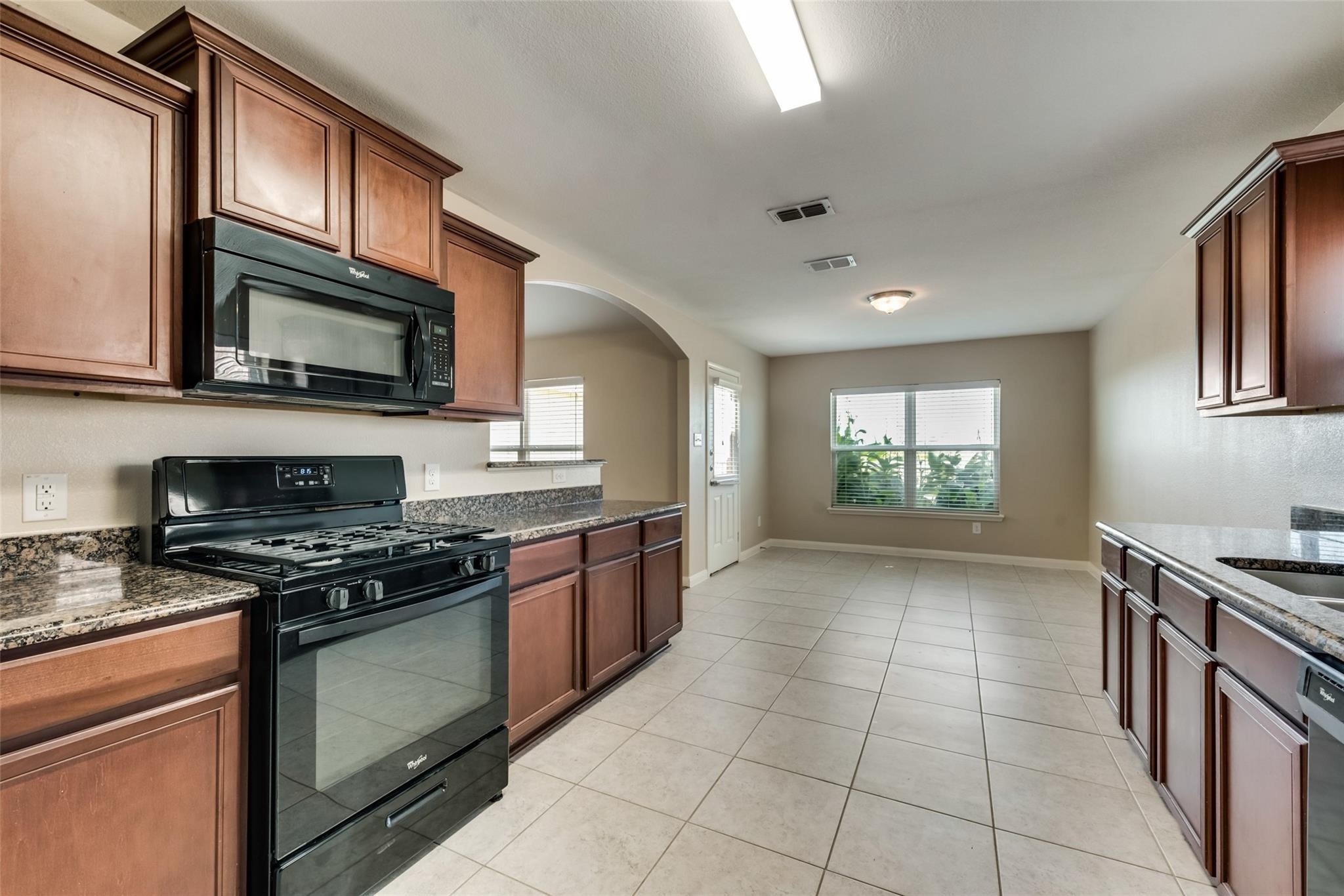 2106 Bluebell Forney TX 75126