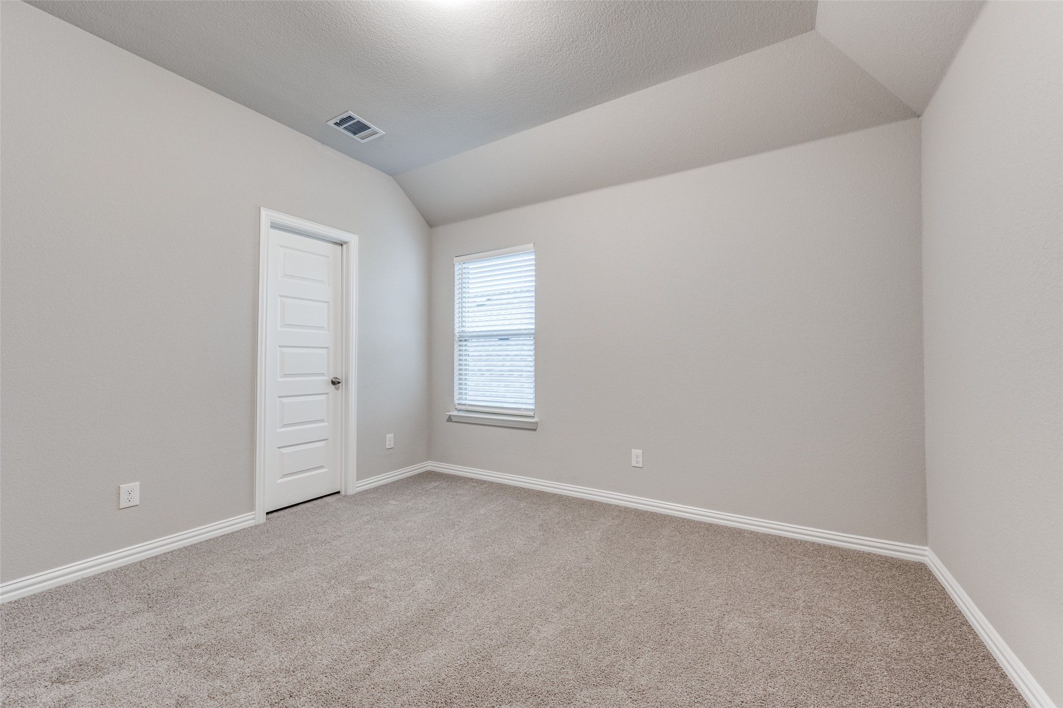 1237 Milfoil Drive Justin TX 76247