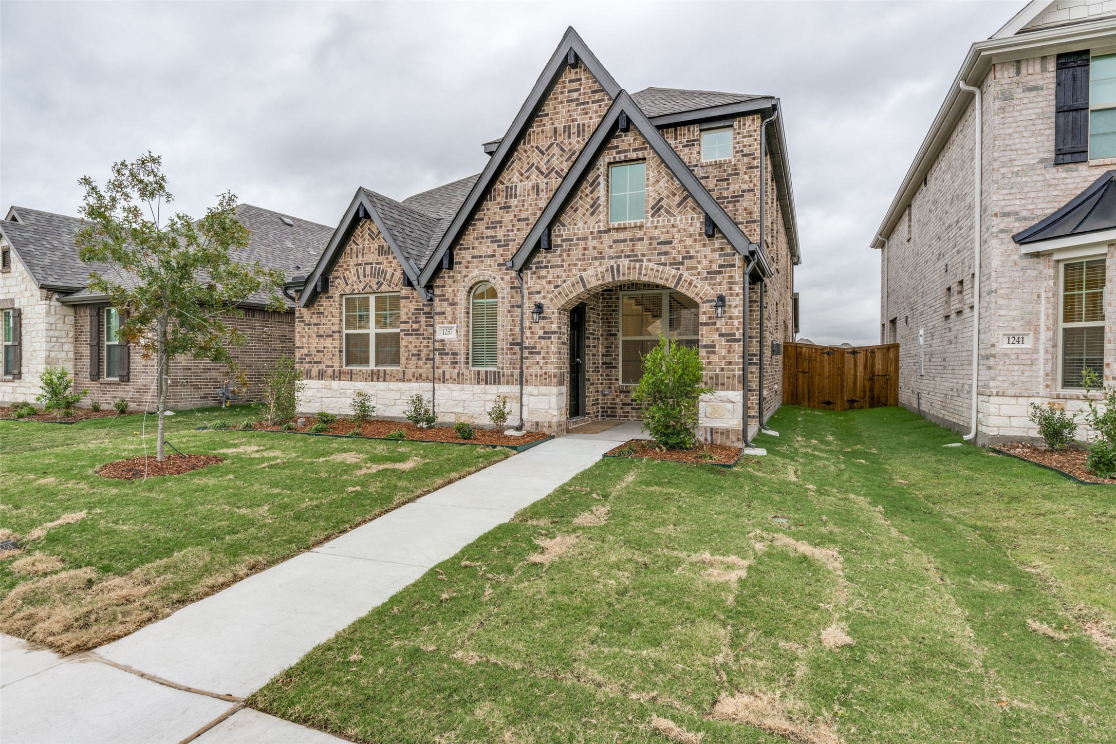 1237 Milfoil Drive Justin TX 76247