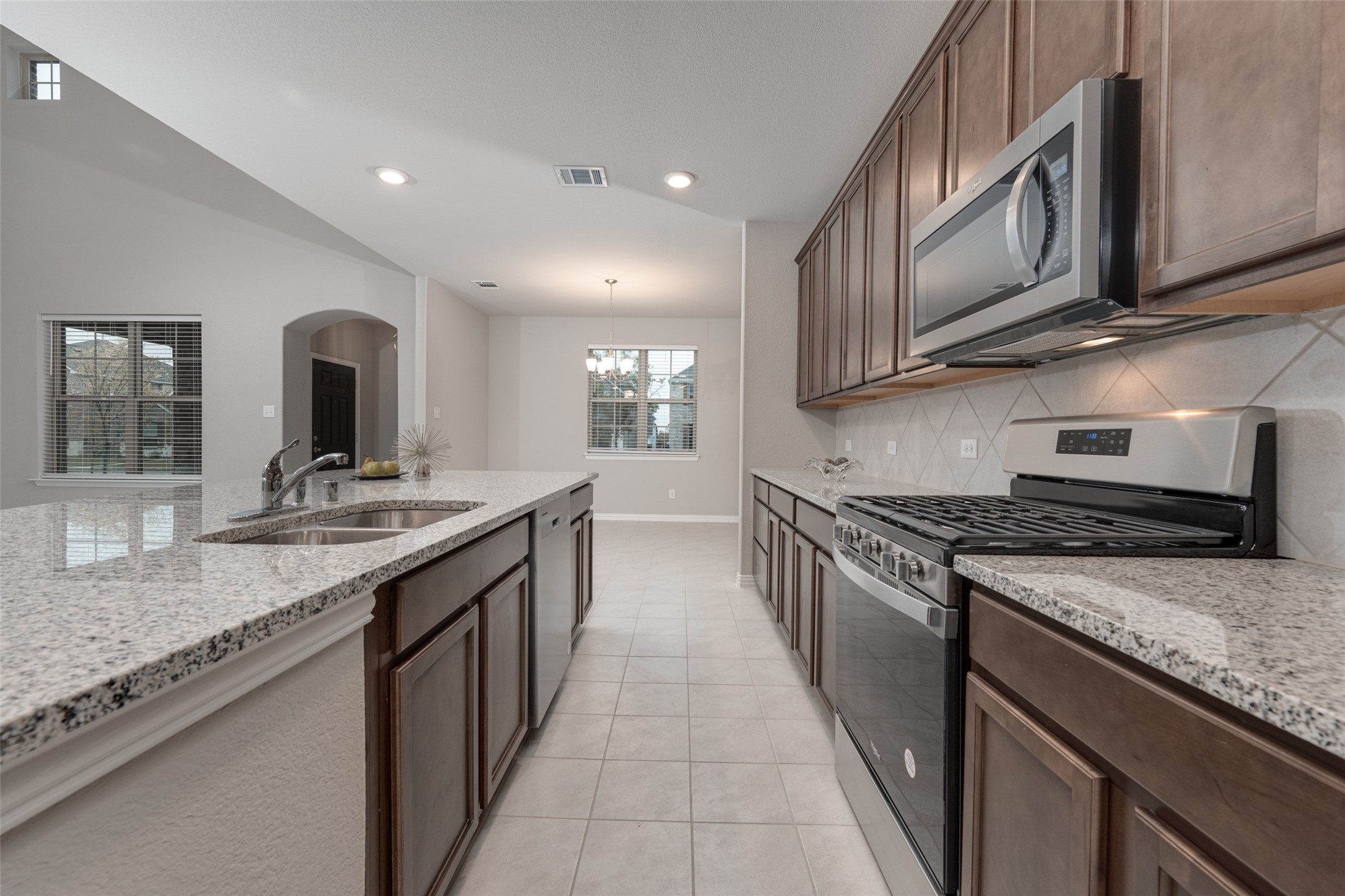 1237 Milfoil Drive Justin TX 76247