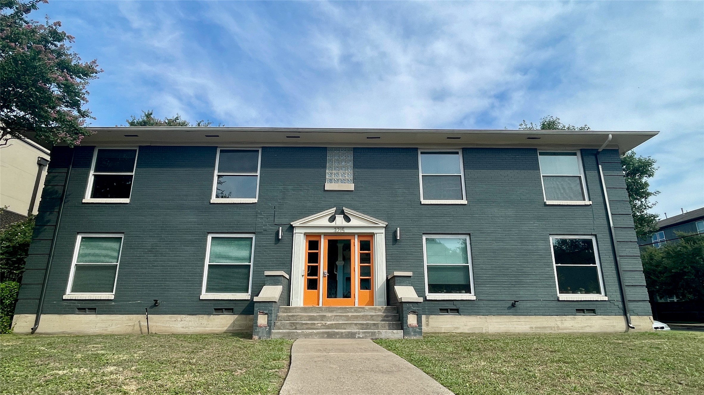 3215 Douglas Avenue Dallas TX 75219