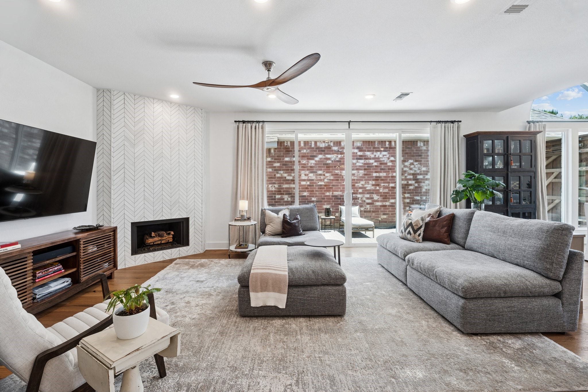 4233 Stanton Boulevard Plano TX 75093