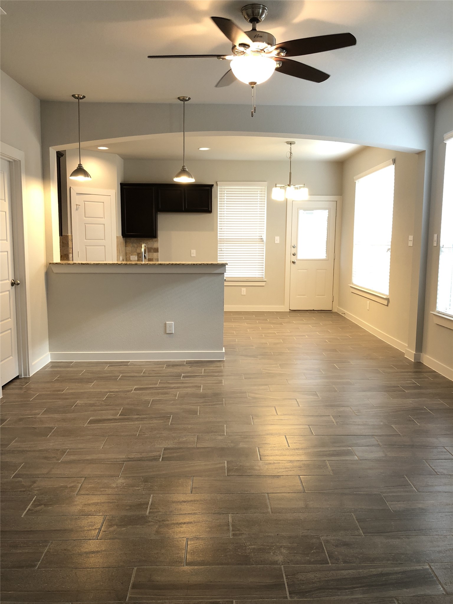 1019 W Sierra Vista Court Midlothian TX 76065