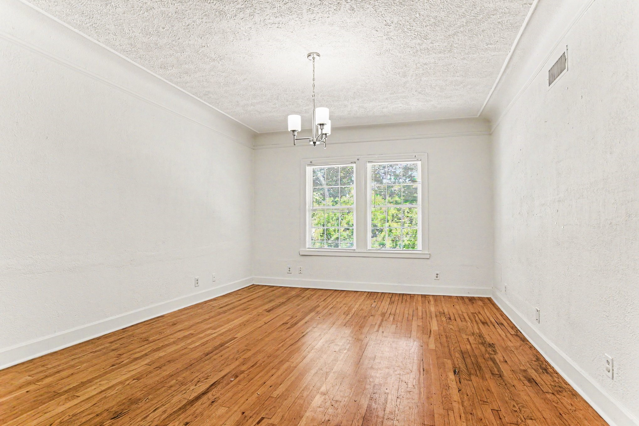 4515 Swiss Avenue Dallas TX 75204