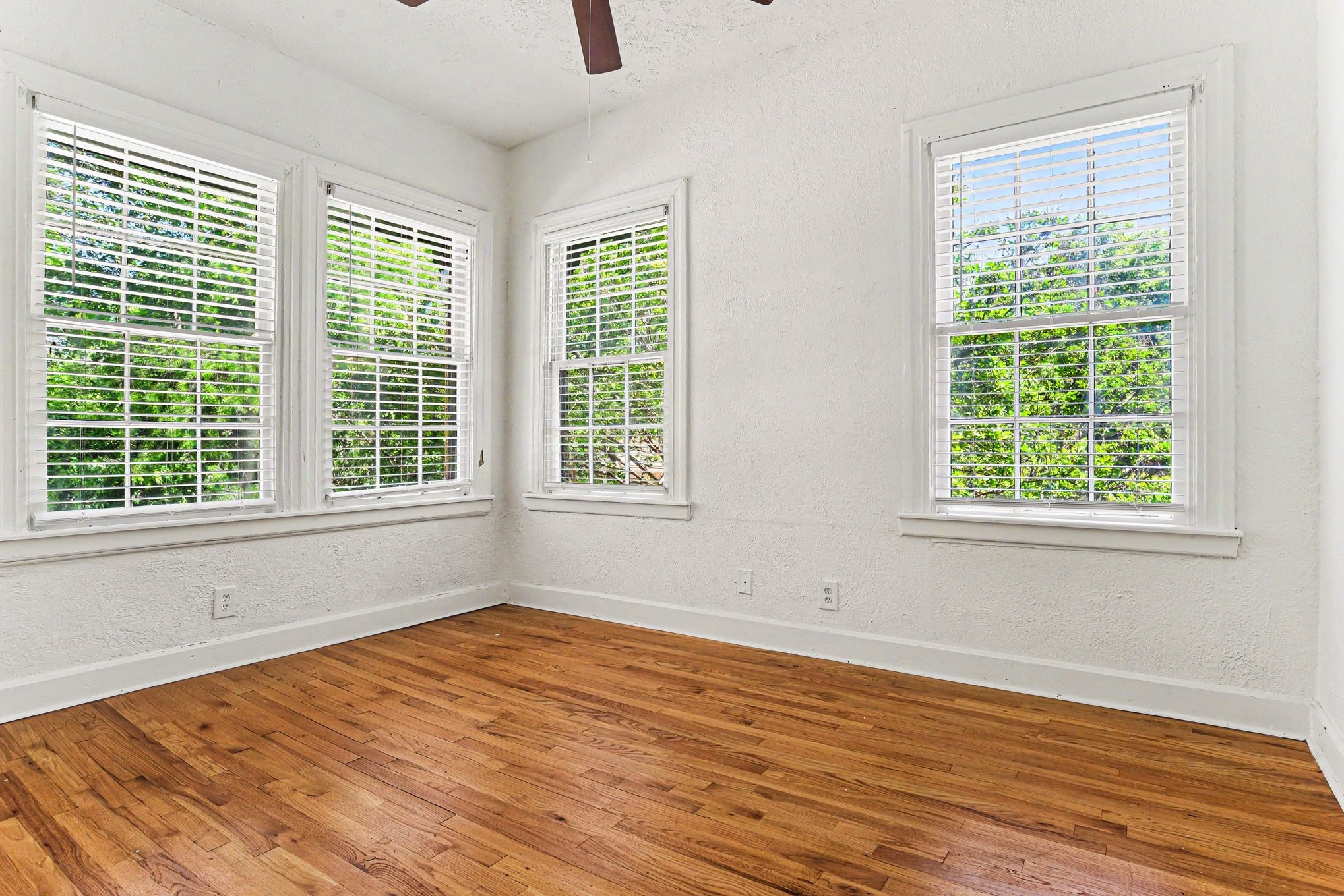 4515 Swiss Avenue Dallas TX 75204