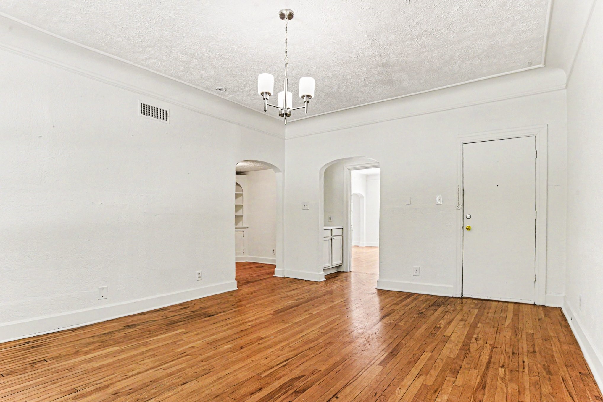 4515 Swiss Avenue Dallas TX 75204