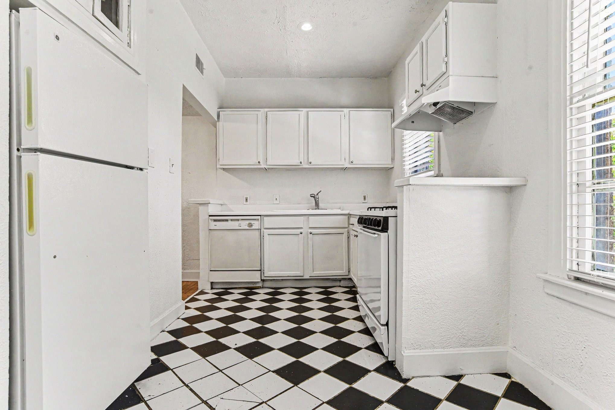 4515 Swiss Avenue Dallas TX 75204