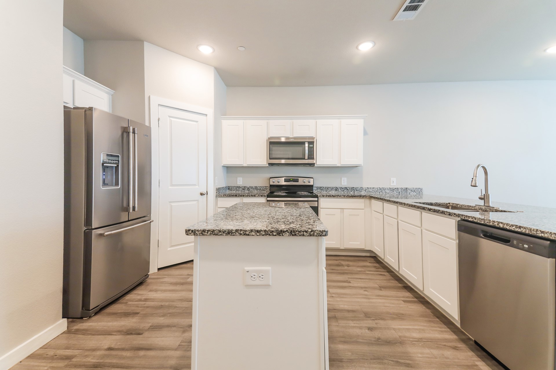 310 Niki Drive Lewisville TX 75057