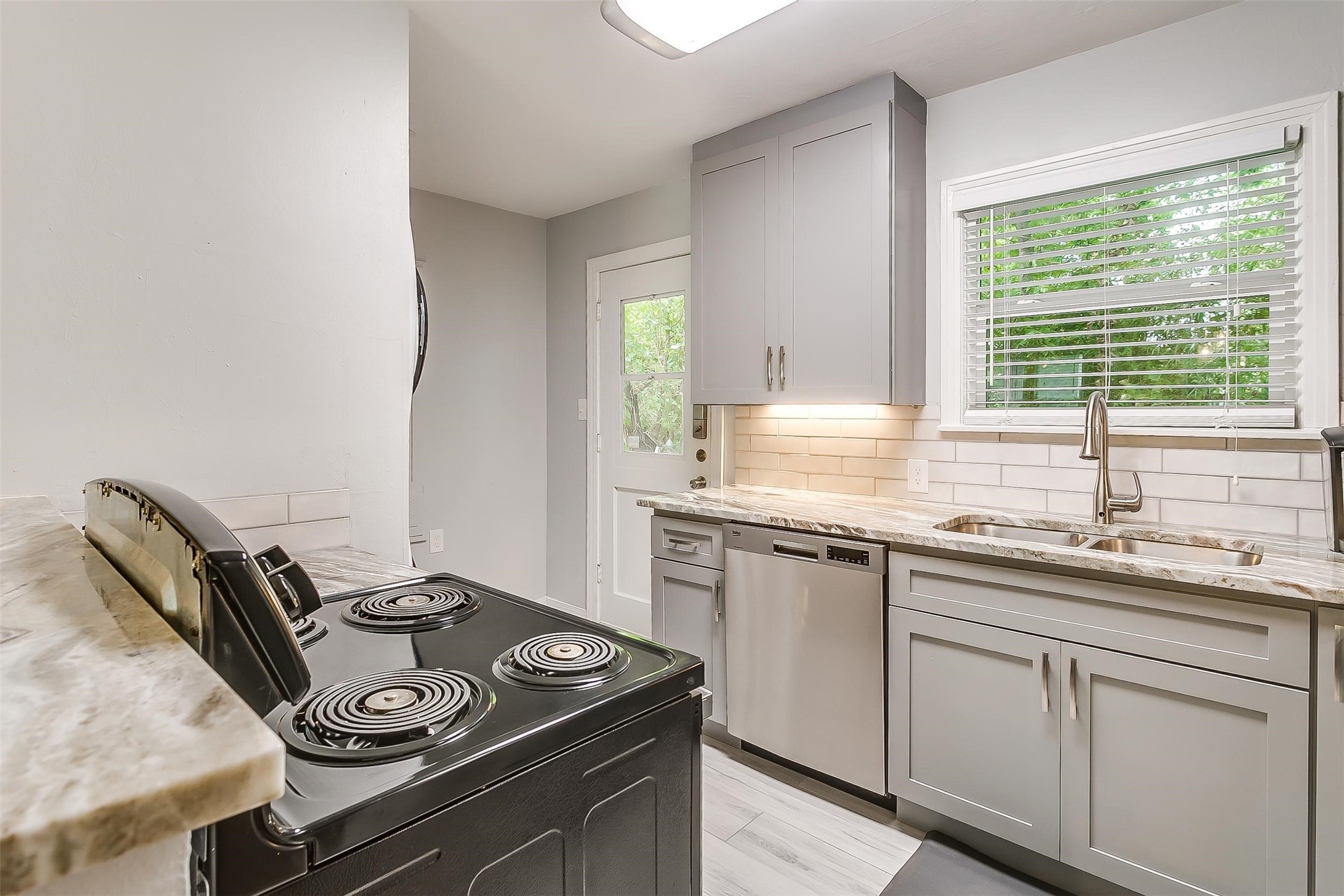 4704 Collinwood Avenue Fort Worth TX 76107