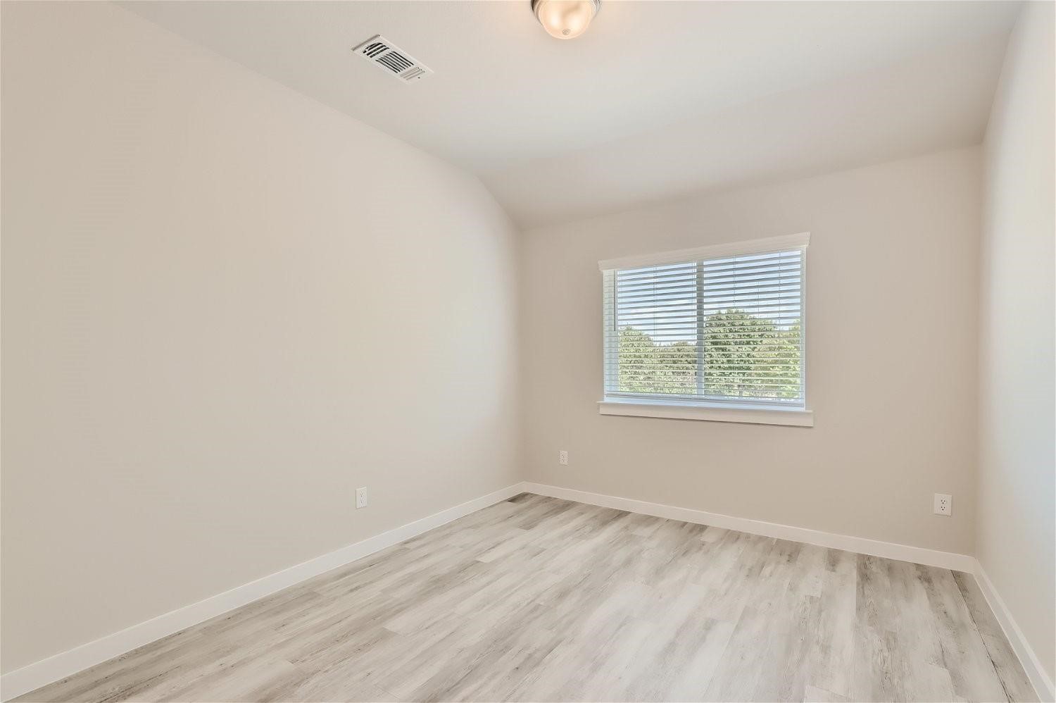 2404 Freshwater Lane Mckinney TX 75071