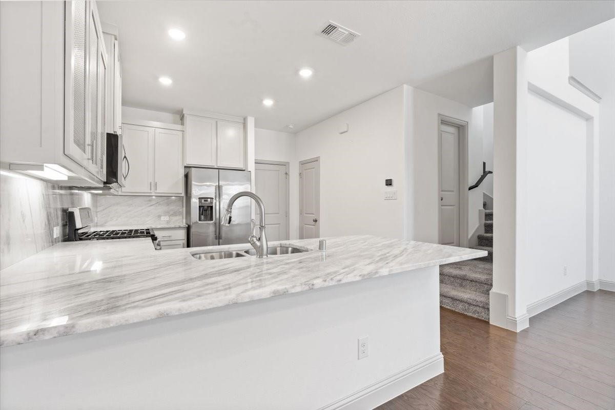 4725 Smokey Quartz Lane Arlington TX 76005