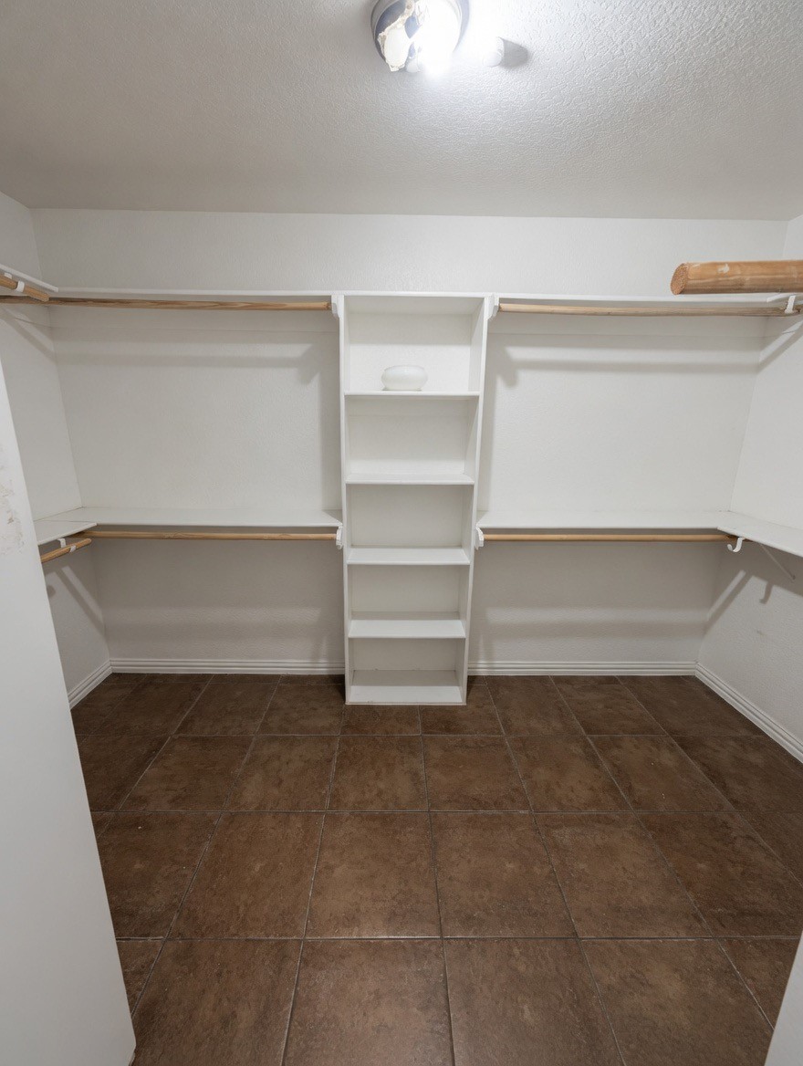 673 S Heights Drive Crowley TX 76036