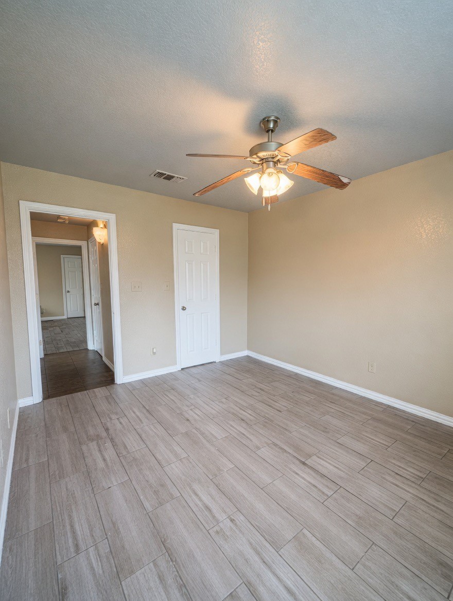 673 S Heights Drive Crowley TX 76036