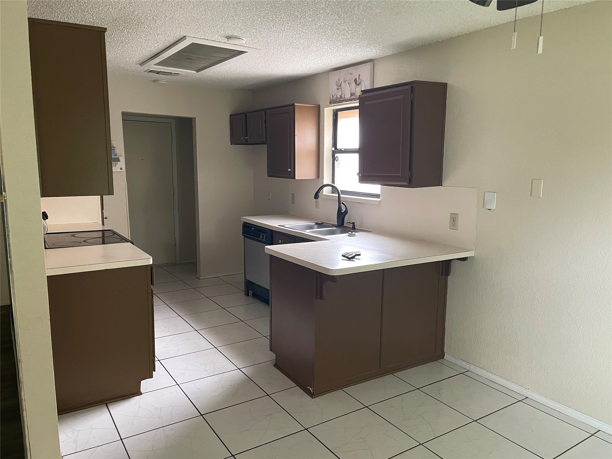 7420 Meadow Creek Drive Fort Worth TX 76133