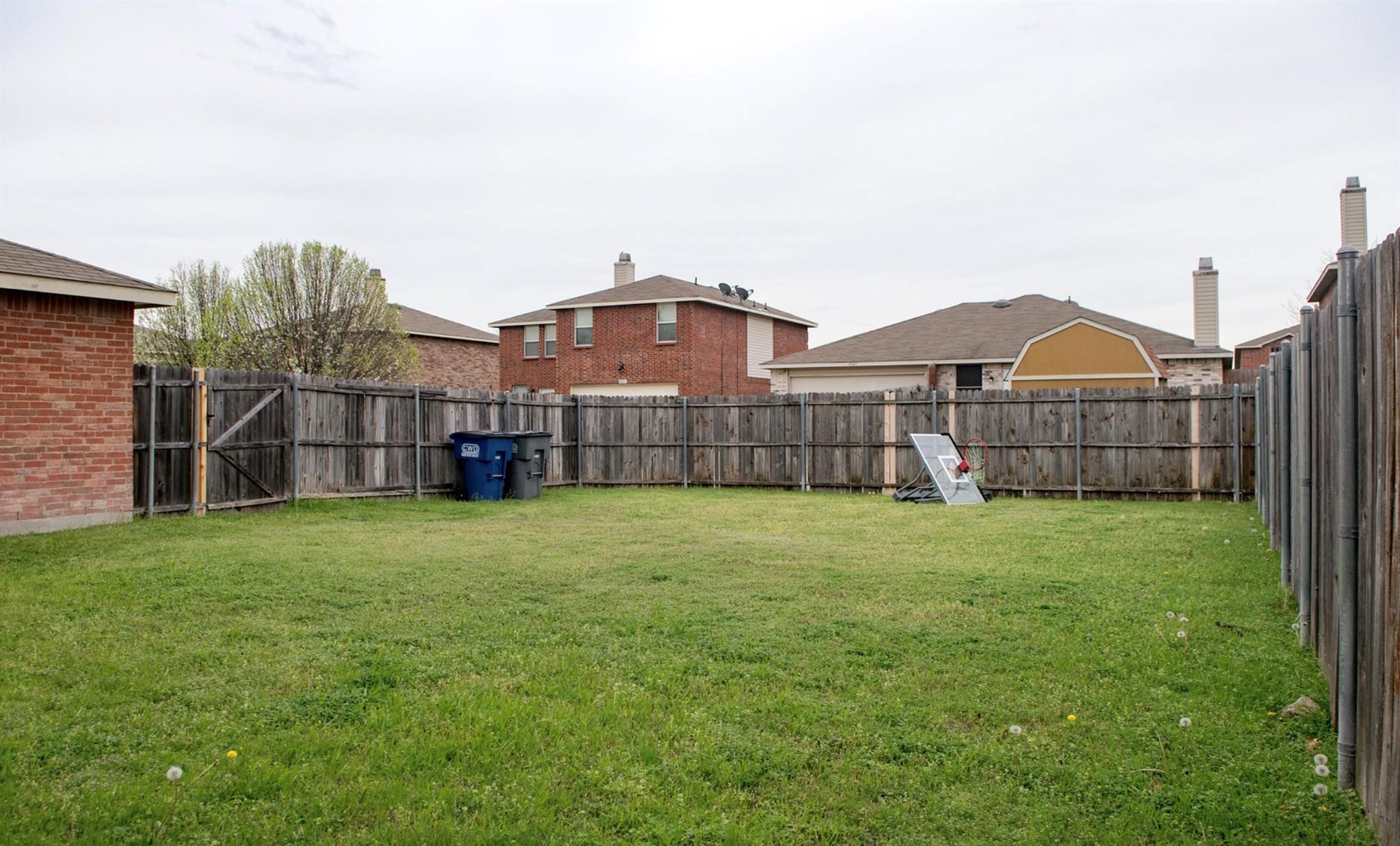 1030 April Showers Lane Lancaster TX 75134