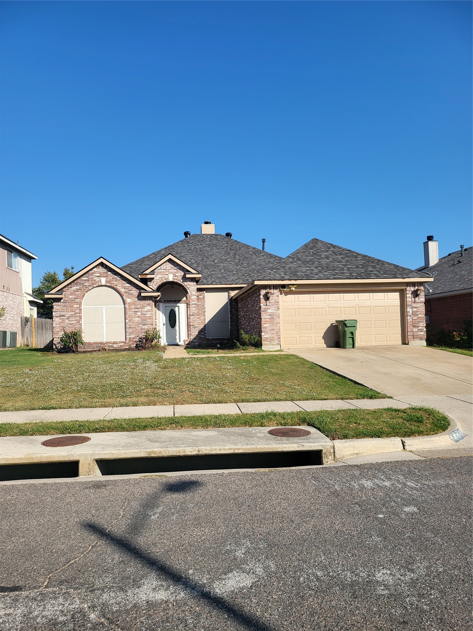 7711 Rochester Lane Arlington TX 76002
