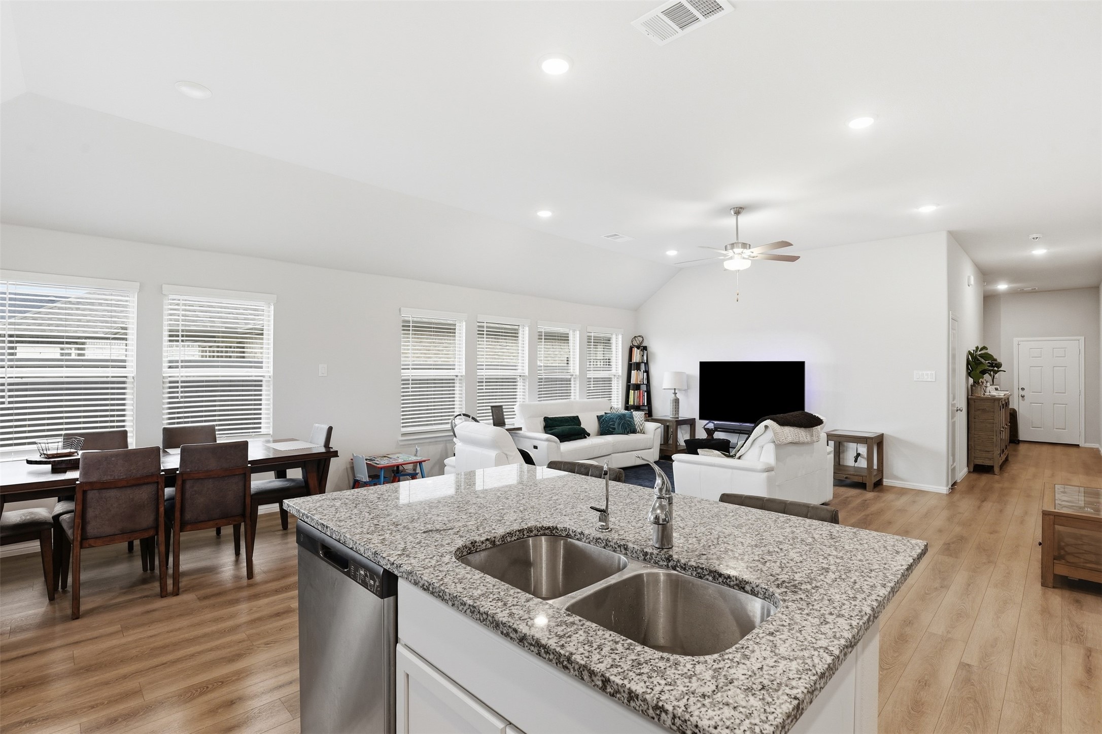 3313 Redbud Flower Trail Prairie Ridge TX 76084