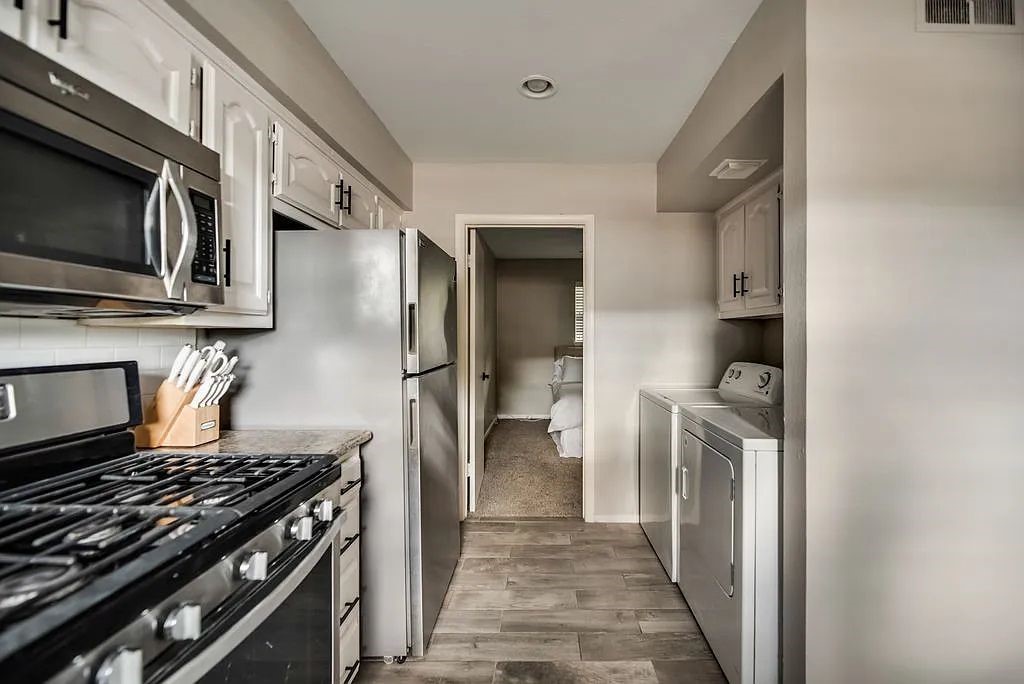 6501 E Mockingbird Lane Dallas TX 75214