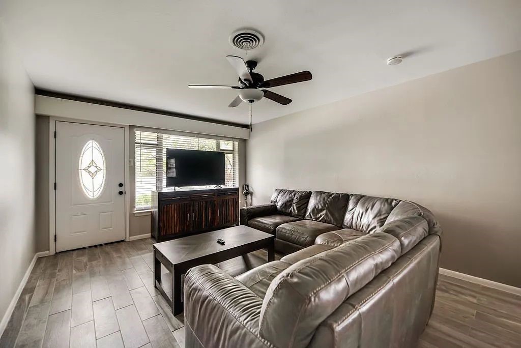6501 E Mockingbird Lane Dallas TX 75214