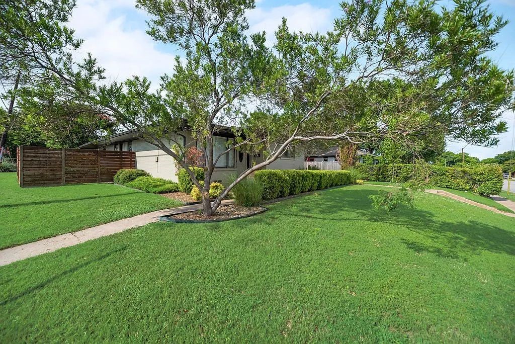 6501 E Mockingbird Lane Dallas TX 75214