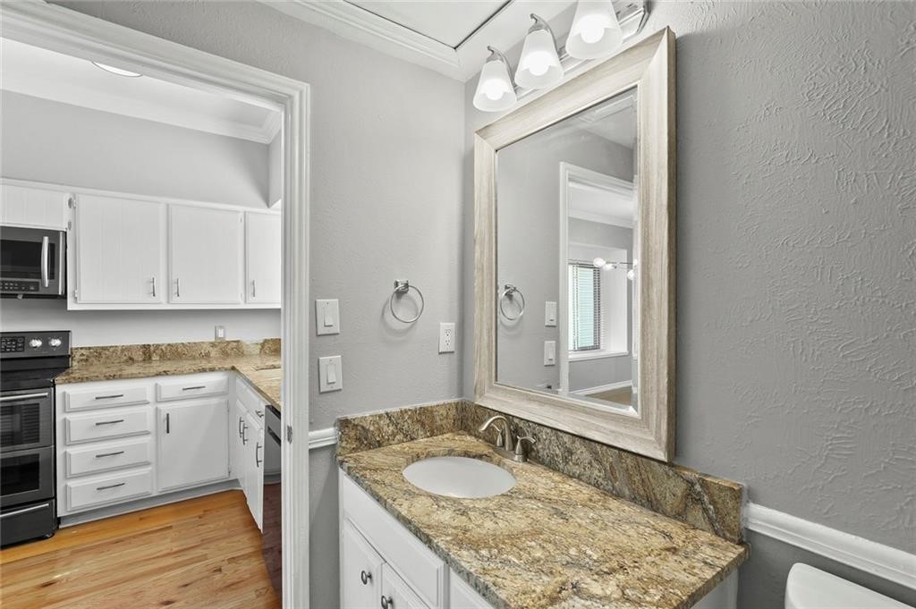 2728 Reagan Street Dallas TX 75219
