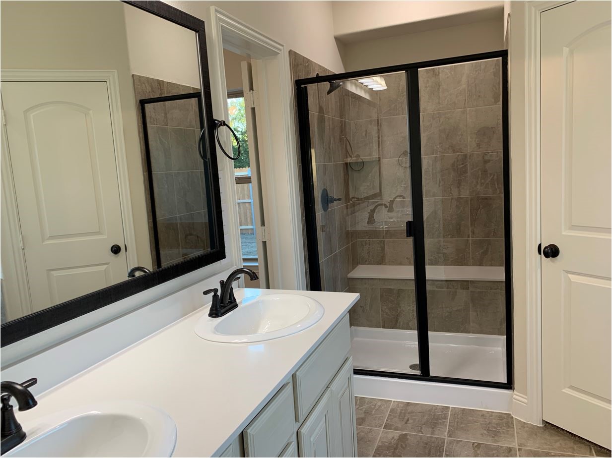 7806 Cottonwood Drive Greenville TX 75402