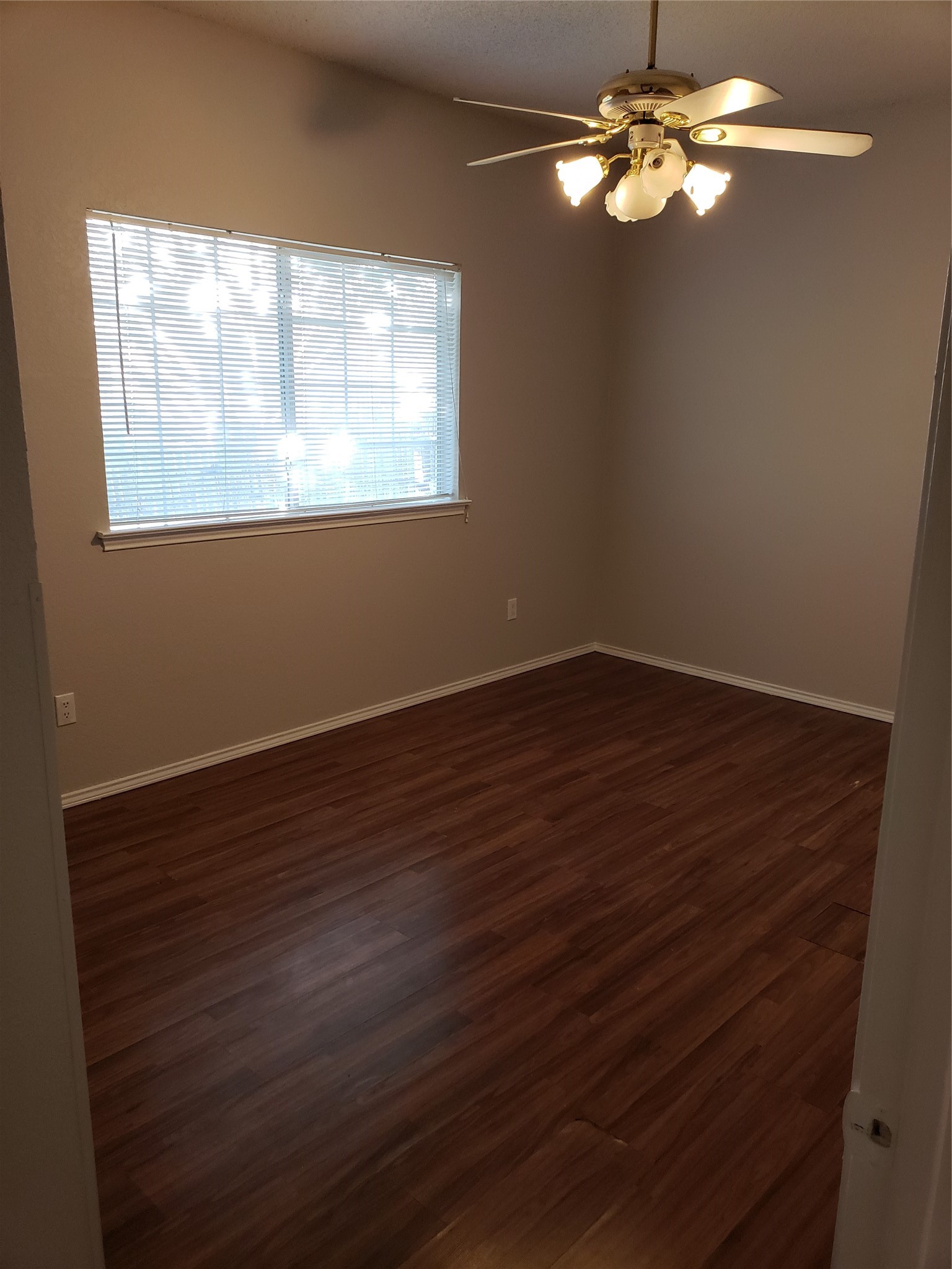 940 S Old Orchard Lane Lewisville TX 75067