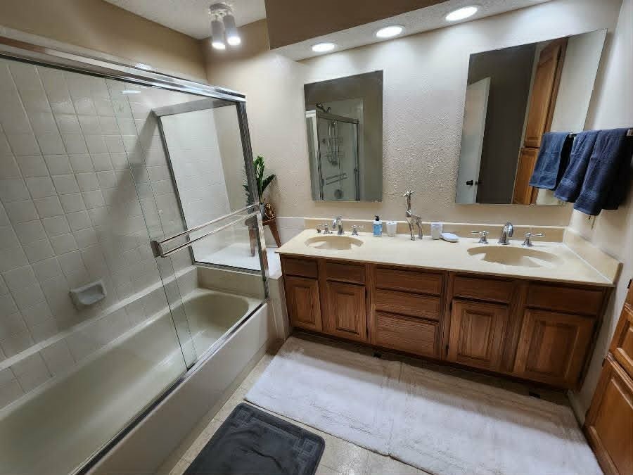 1100 Riverchase Lane Arlington TX 76011