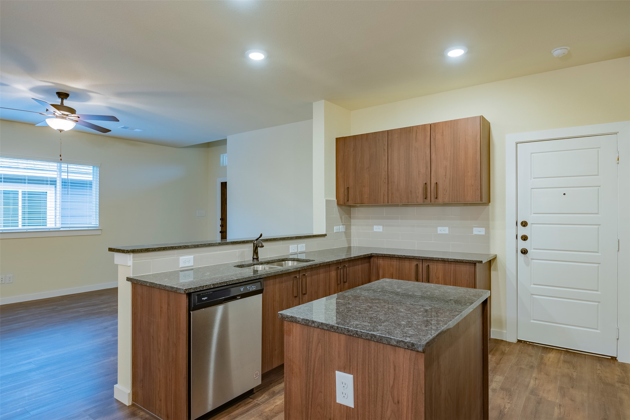 656 Wheatfield Drive Venus TX 76084