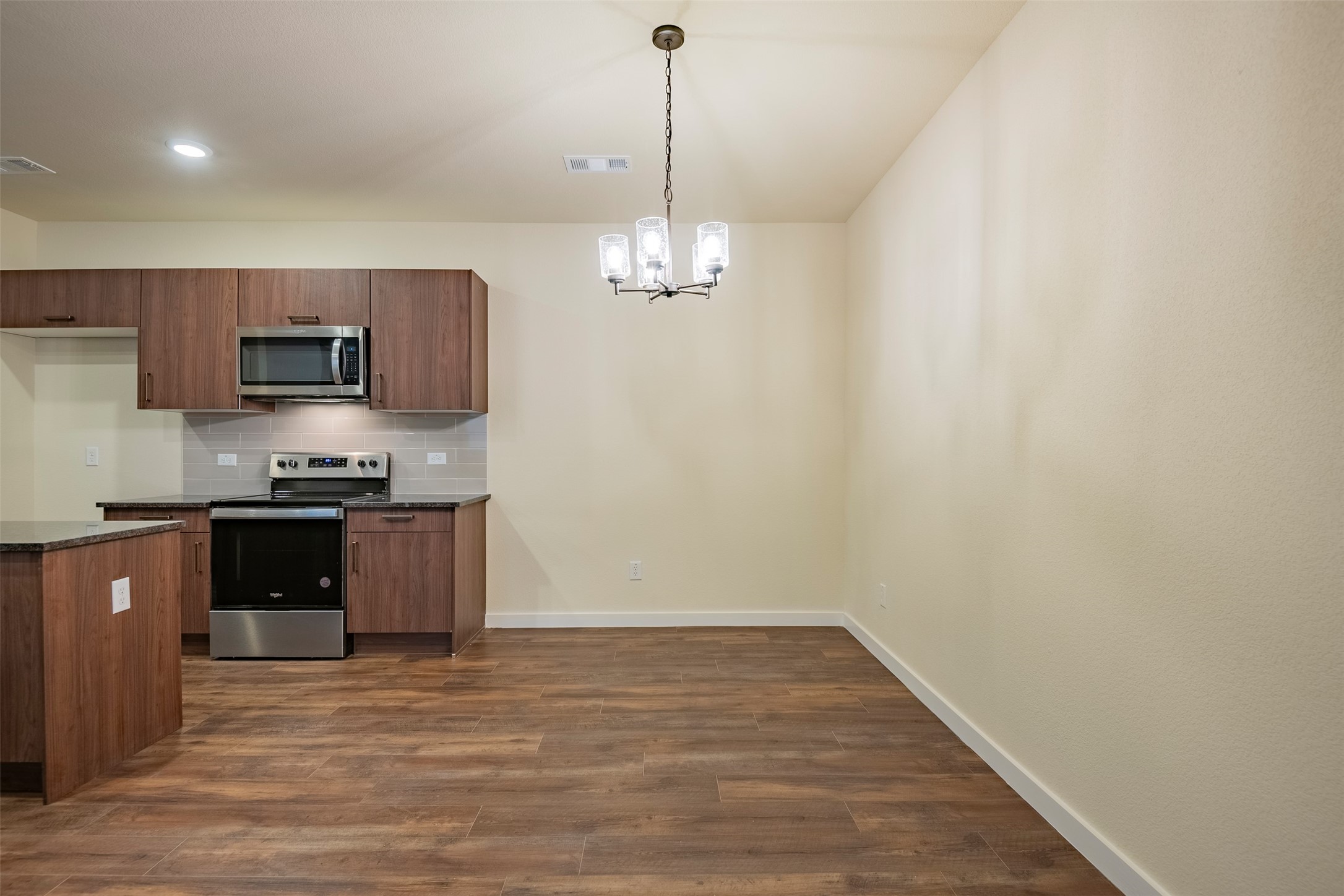 656 Wheatfield Drive Venus TX 76084