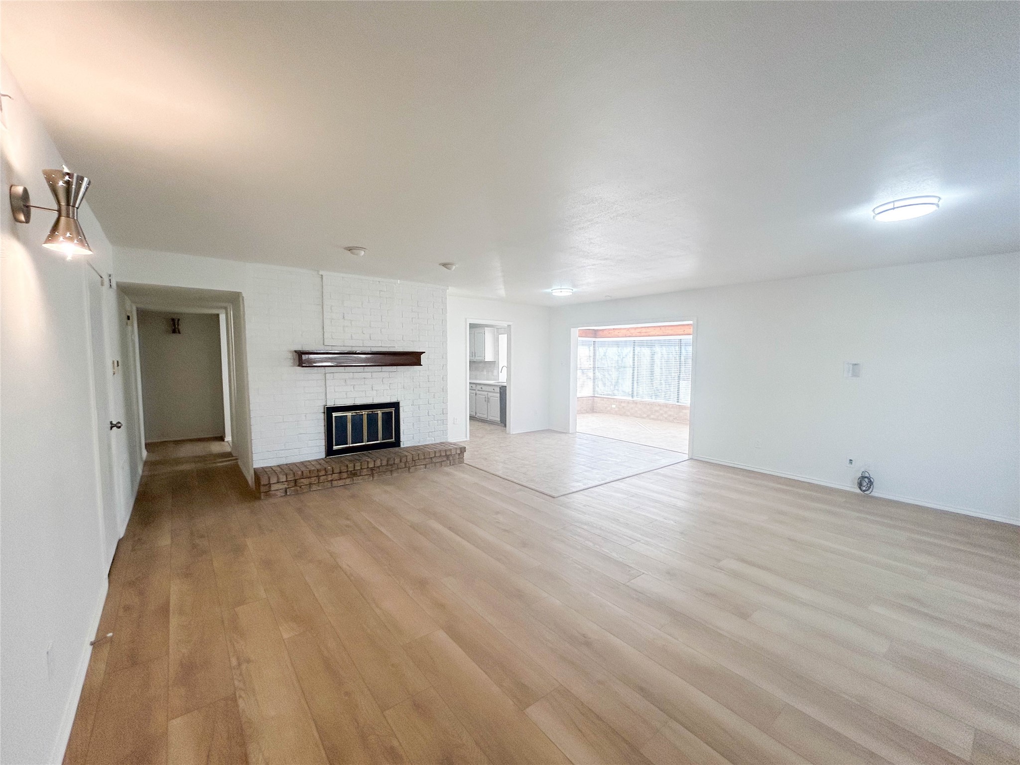 3016 Oakridge Drive Bedford TX 76021