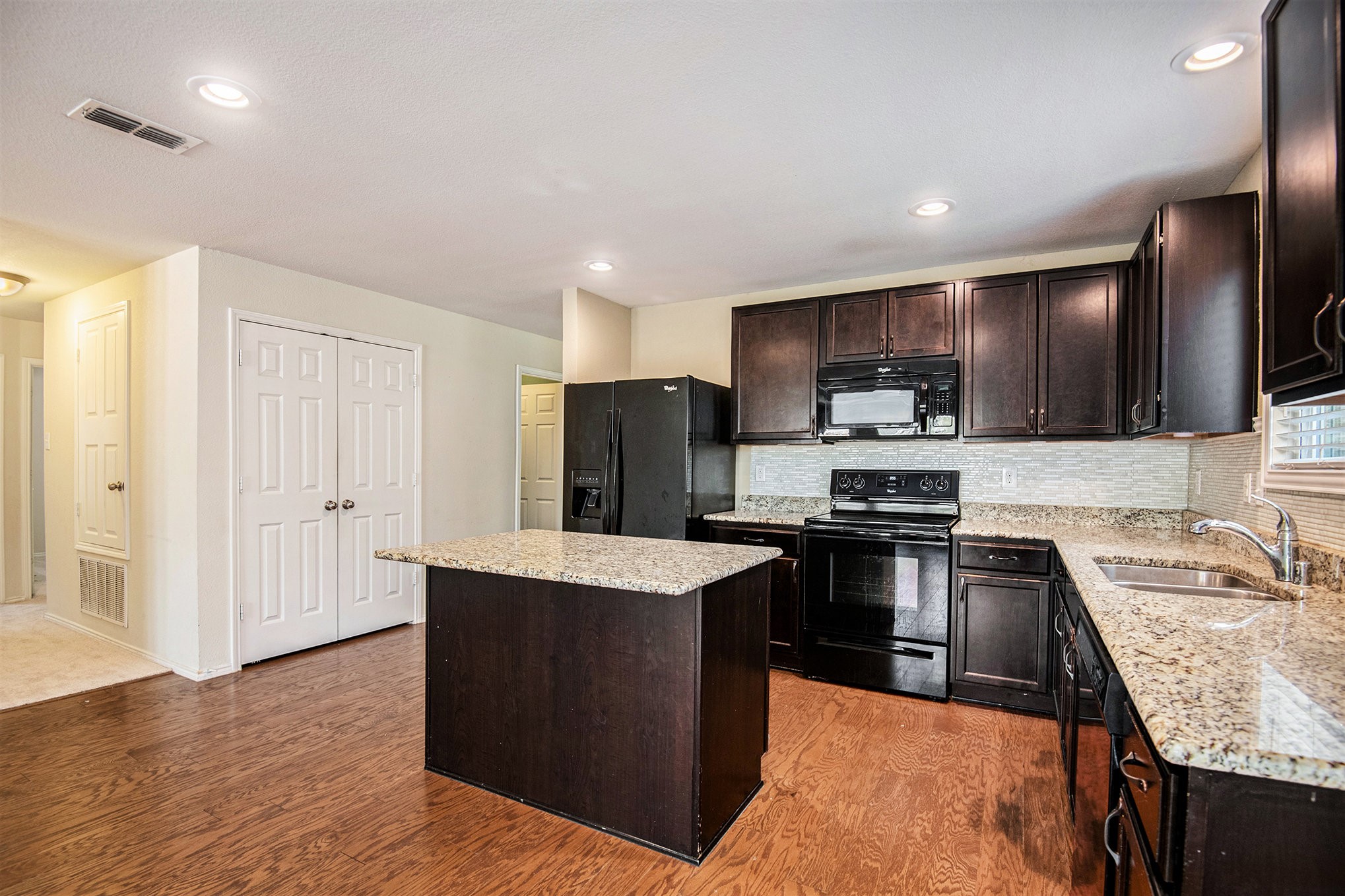 304 Chert Lane Fort Worth TX 76131