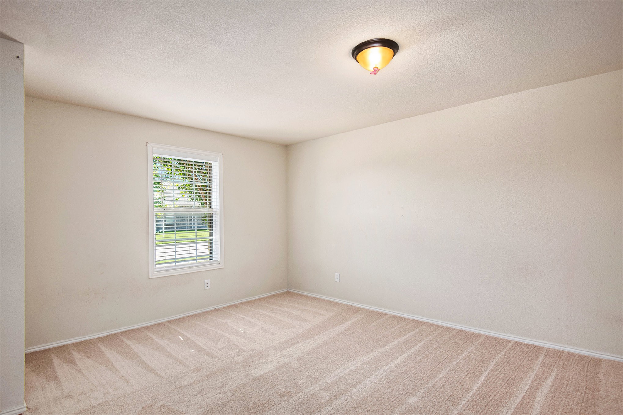 304 Chert Lane Fort Worth TX 76131