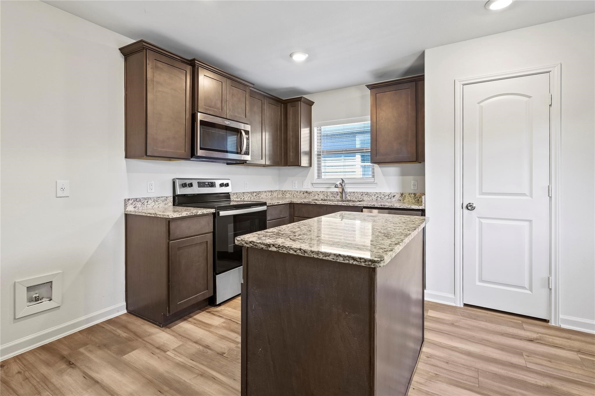 8204 Buck Mountain Pass Fort Worth TX 76179