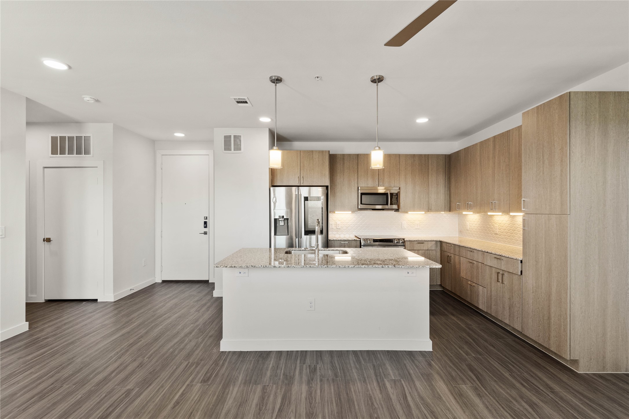 1500 N Fitzhugh Avenue Dallas TX 75204