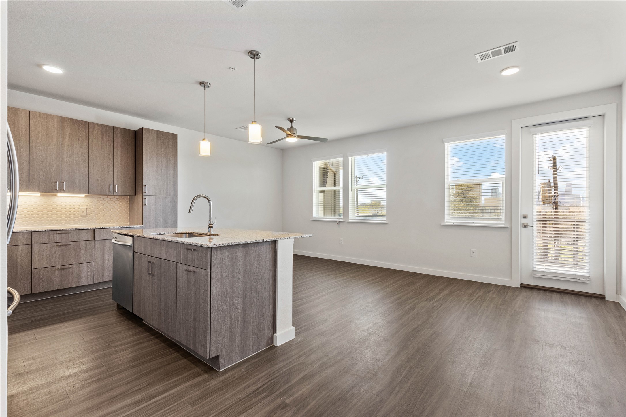 1500 N Fitzhugh Avenue Dallas TX 75204