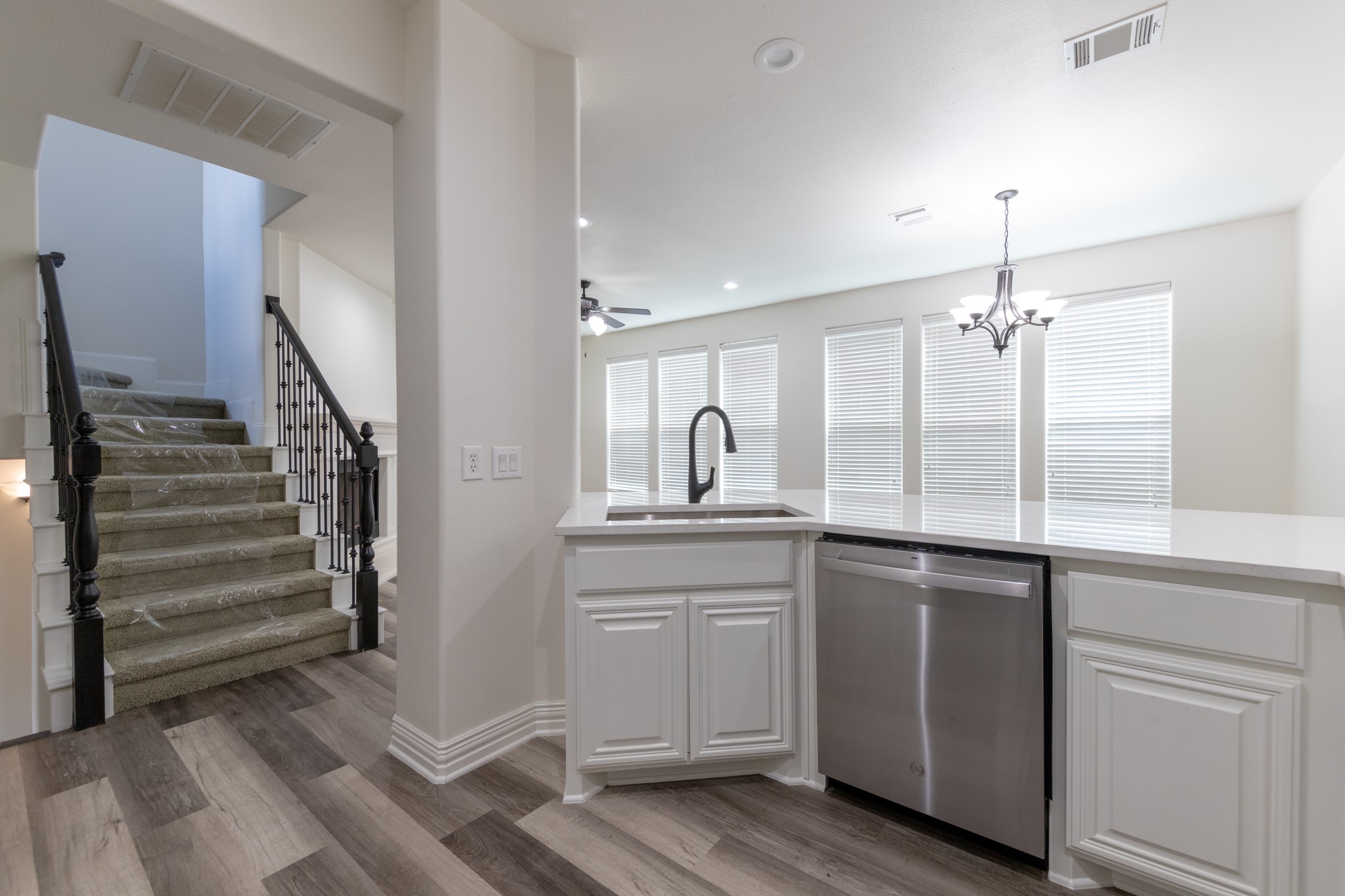 2645 Villa Di Lago Grand Prairie TX 75054