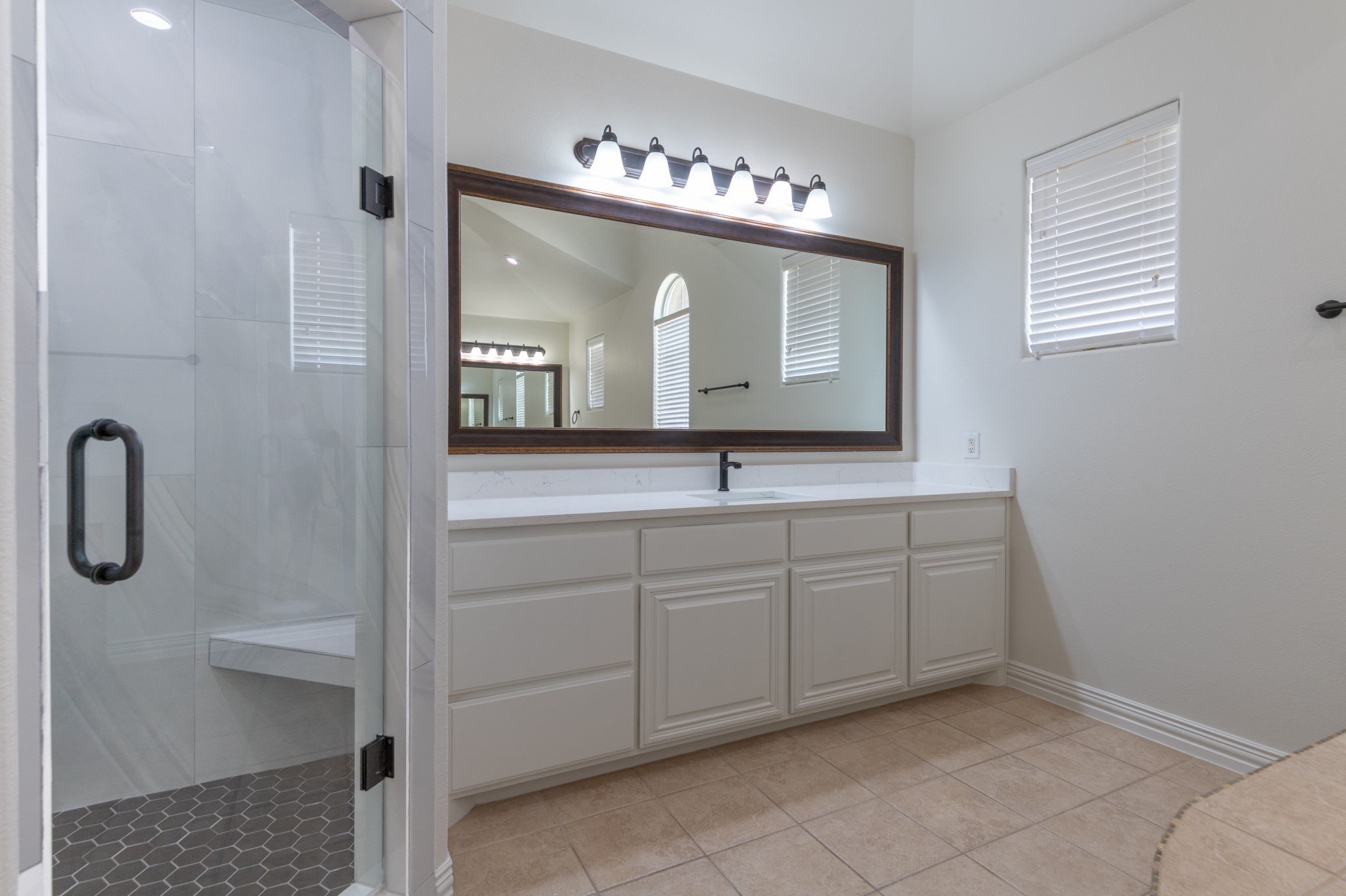 2645 Villa Di Lago Grand Prairie TX 75054