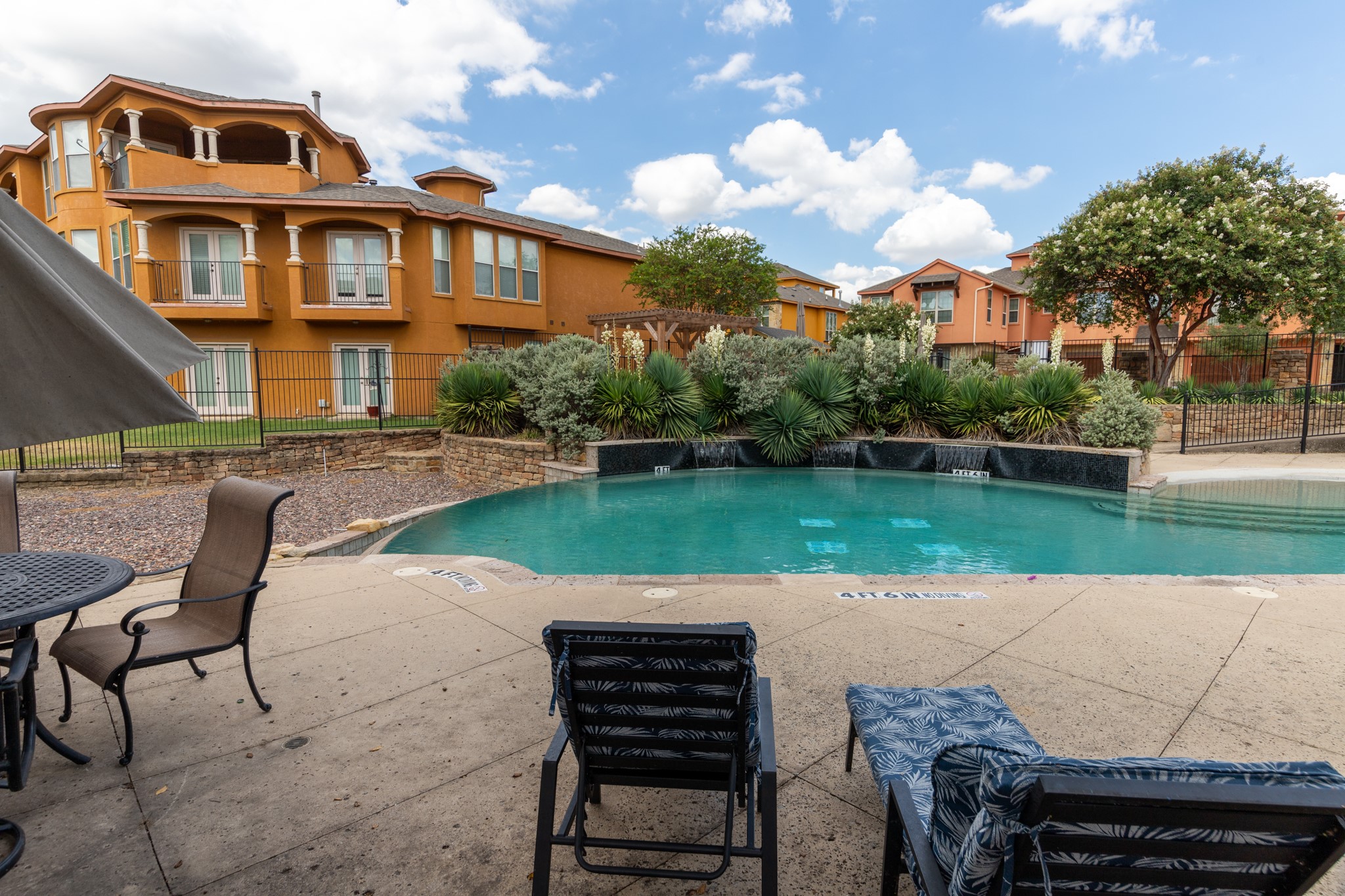 2645 Villa Di Lago Grand Prairie TX 75054