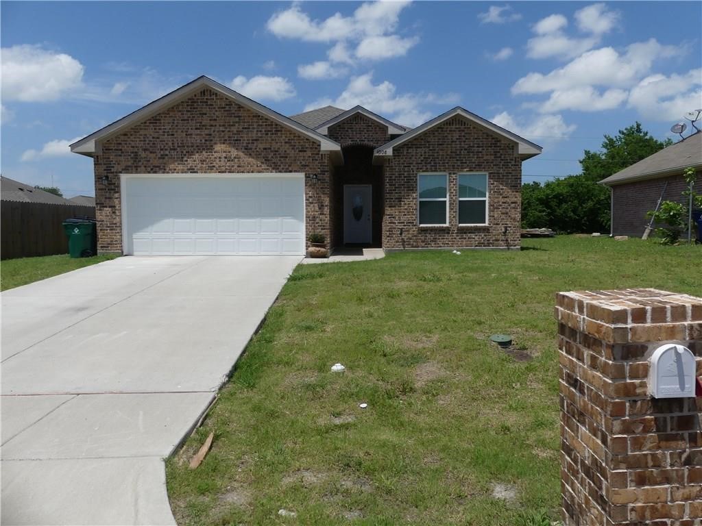 4908 Jefferson Greenville TX 75401
