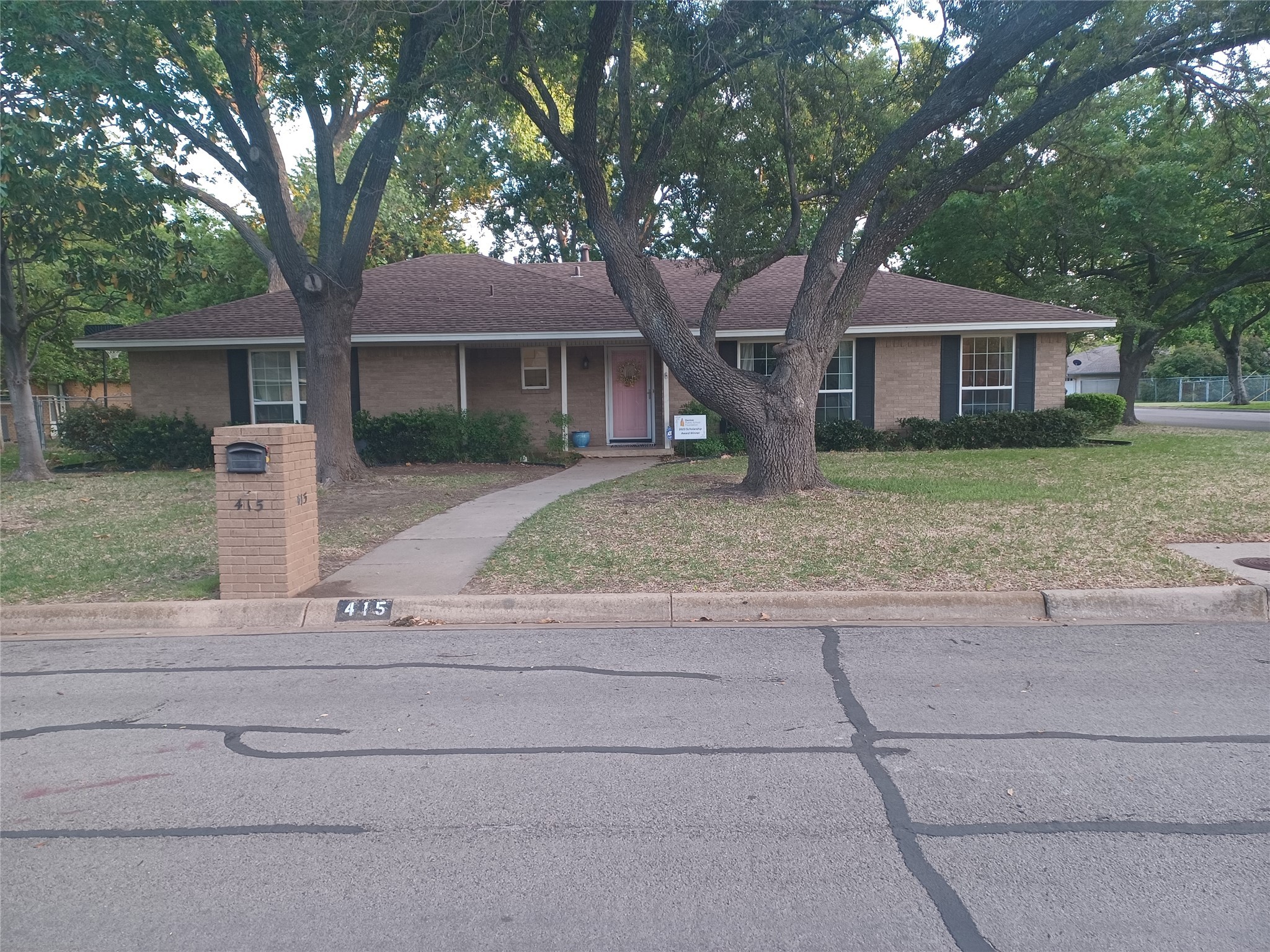 415 Magnolia Street Denton TX 76201