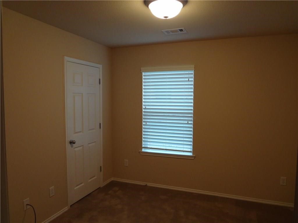 904 Mazatlan Court Arlington TX 76002