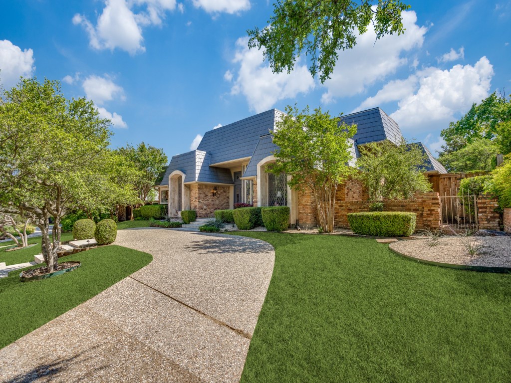 6034 Club Oaks Drive Dallas TX 75248